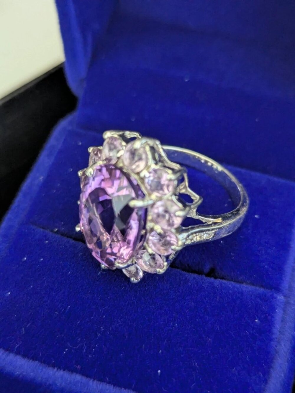 Purple Amethyst Sterling Silver 925 Marked AVE Cocktail Ring S.8.5 - Picture 5 of 12